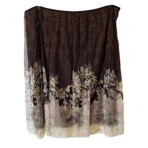 Saks Fifth Avenue black floral silk mid-length skirt (US 12)